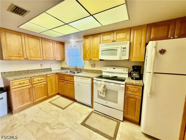 318 Joel BLVD, Lehigh Acres, FL 33936