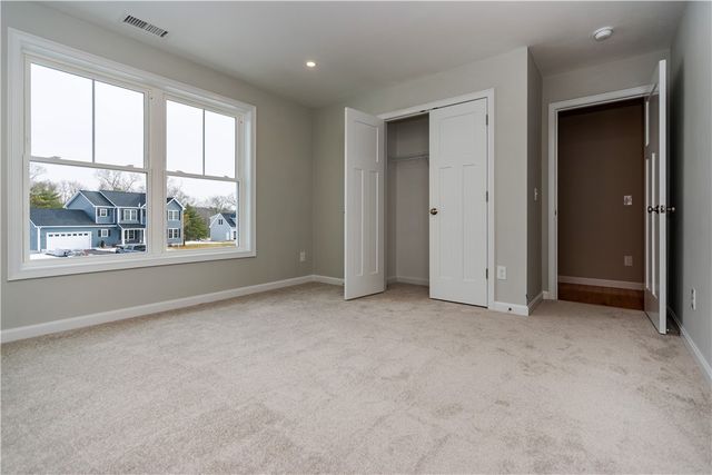 33 Cassidy Trail, Coventry, RI 02816