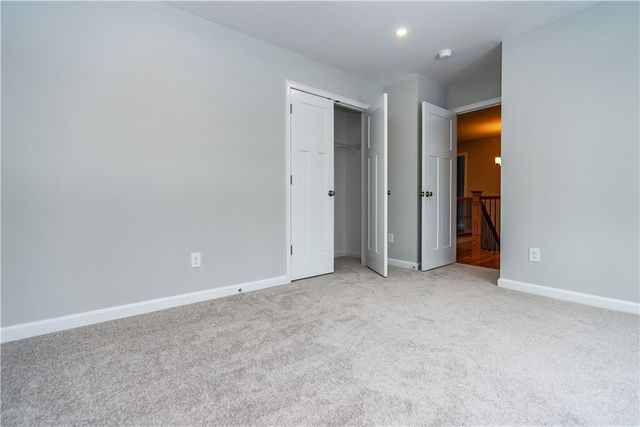 33 Cassidy Trail, Coventry, RI 02816