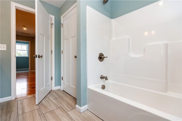 33 Cassidy Trail, Coventry, RI 02816