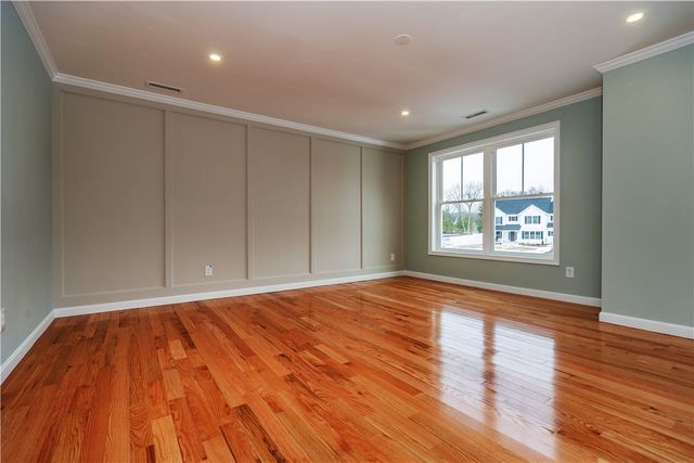 33 Cassidy Trail, Coventry, RI 02816