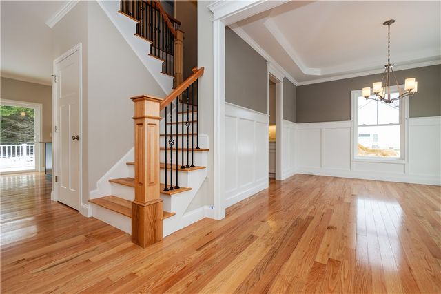 33 Cassidy Trail, Coventry, RI 02816