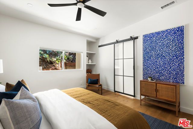 3375 Coldwater Canyon Avenue, Studio City (los Angeles), CA 91604