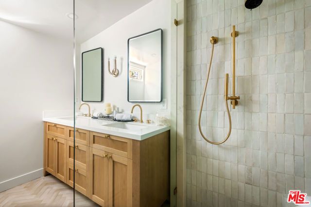 3375 Coldwater Canyon Avenue, Studio City (los Angeles), CA 91604