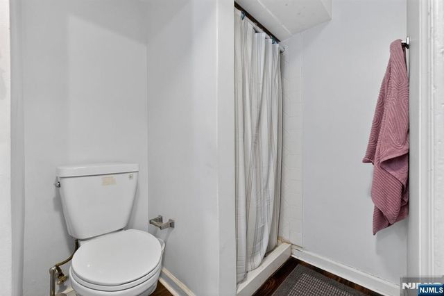 186 Fabyan Place, Newark, NJ 07112