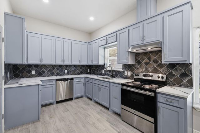 2259 County Road 3542, Cleveland, TX 77327