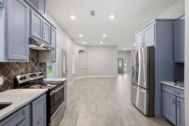 2259 County Road 3542, Cleveland, TX 77327
