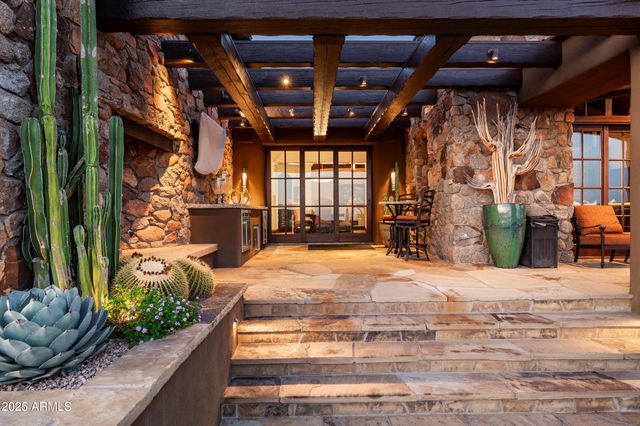 41996 N 100TH Way, Scottsdale, AZ 85262