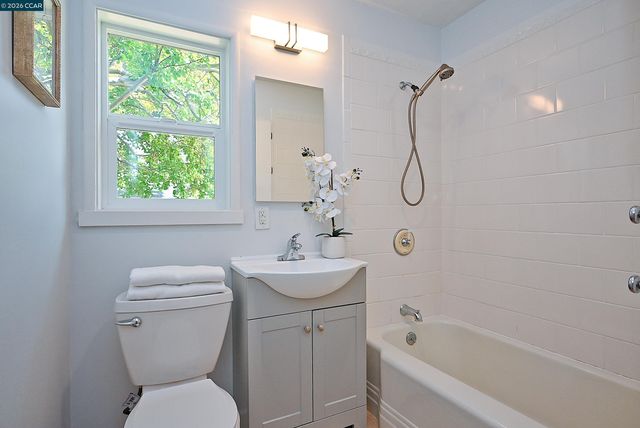2831 Bonifacio St., Concord, CA 94519
