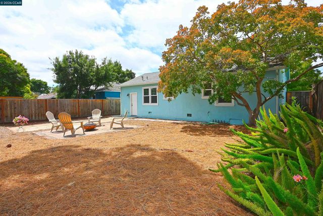 2831 Bonifacio St., Concord, CA 94519