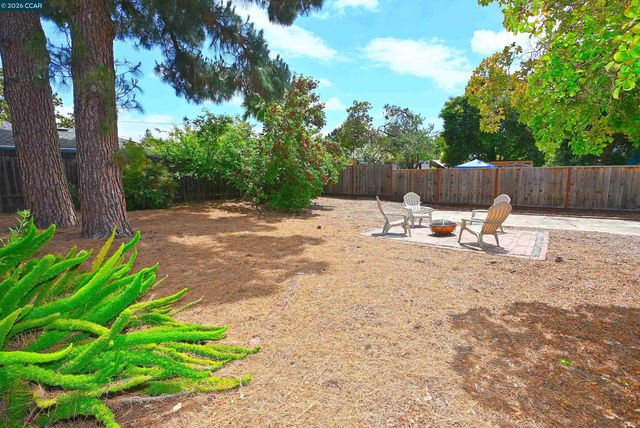 2831 Bonifacio St., Concord, CA 94519