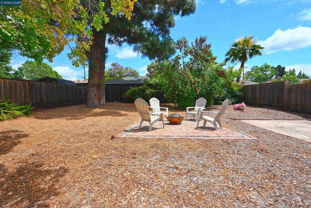 2831 Bonifacio St., Concord, CA 94519