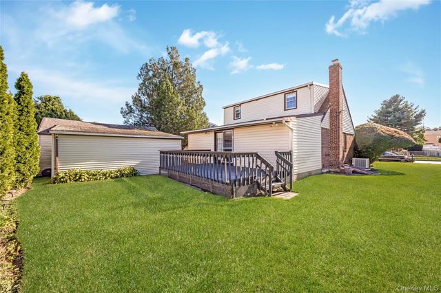 521 Patterson Street, East Meadow, NY 11554