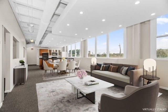 3025 N Western Avenue 2, Chicago, IL 60618