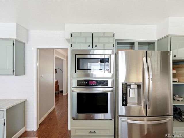 8566 E Lehigh Avenue, Denver, CO 80237