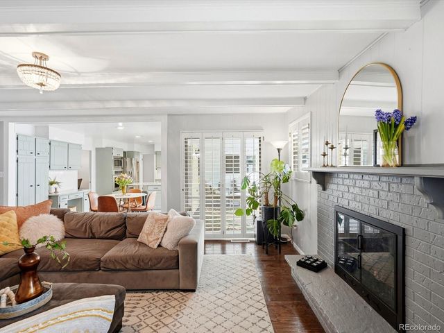 8566 E Lehigh Avenue, Denver, CO 80237