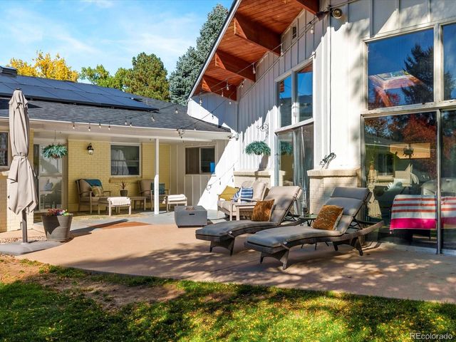 8566 E Lehigh Avenue, Denver, CO 80237