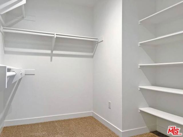 7105 TAMPA Avenue 7101, Reseda (los Angeles), CA 91335