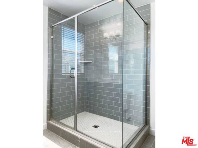 7105 TAMPA Avenue 7101, Reseda (los Angeles), CA 91335