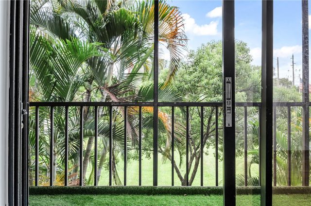 3300 FOX CHASE CIRCLE N 231, Palm Harbor, FL 34683