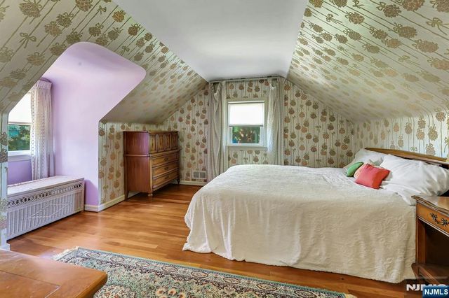 979 River Road, New Milford, NJ 07646