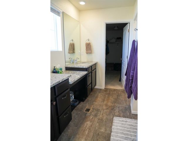 984 Black Saddle St, Elizabeth, CO 80107