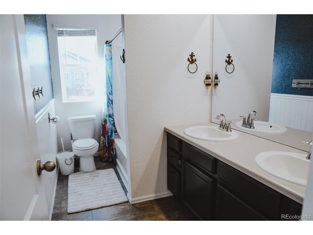 984 Black Saddle St, Elizabeth, CO 80107