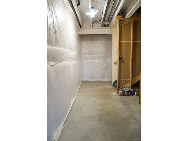 984 Black Saddle St, Elizabeth, CO 80107