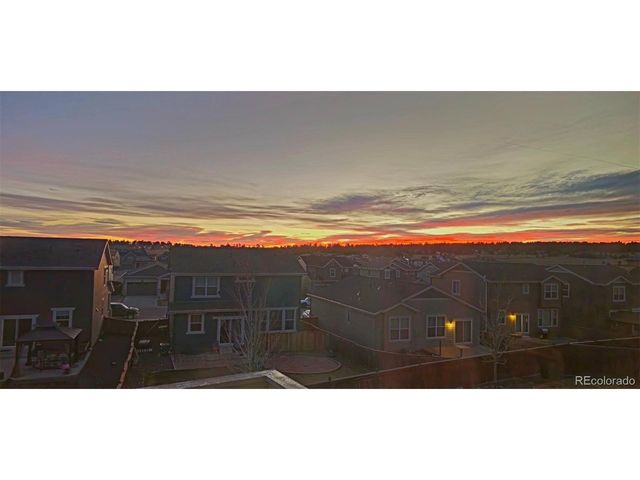 984 Black Saddle St, Elizabeth, CO 80107