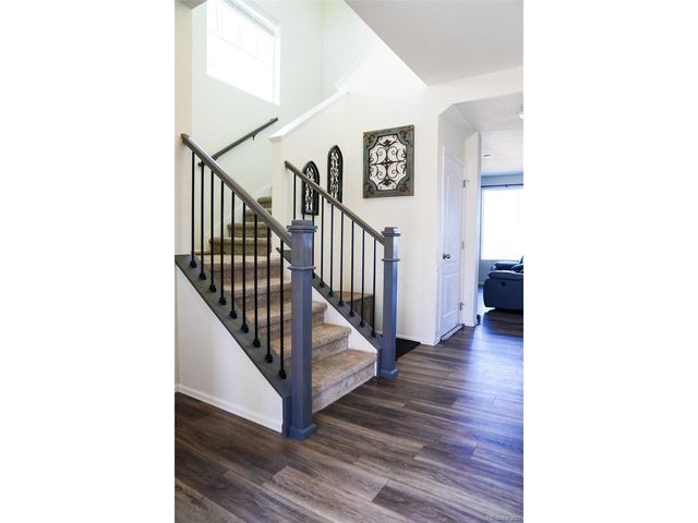 984 Black Saddle St, Elizabeth, CO 80107