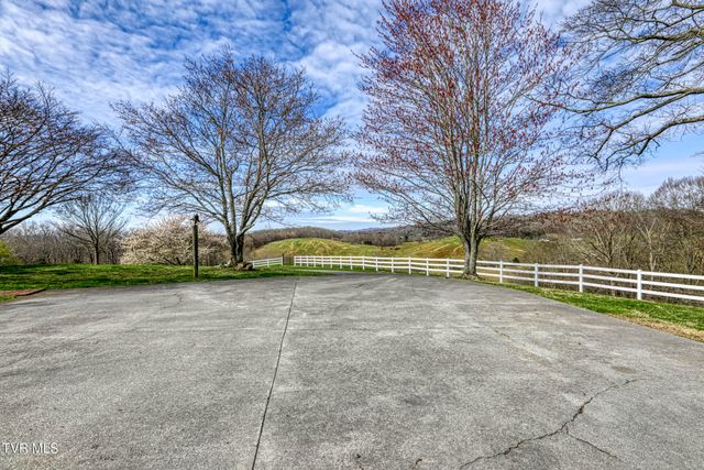 271 Willis Road, Rogersville, TN 37857