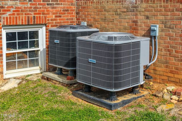 271 Willis Road, Rogersville, TN 37857