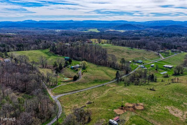 271 Willis Road, Rogersville, TN 37857