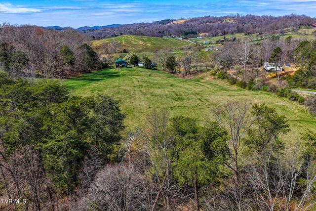 271 Willis Road, Rogersville, TN 37857