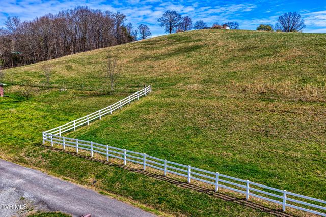 271 Willis Road, Rogersville, TN 37857