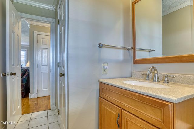 271 Willis Road, Rogersville, TN 37857