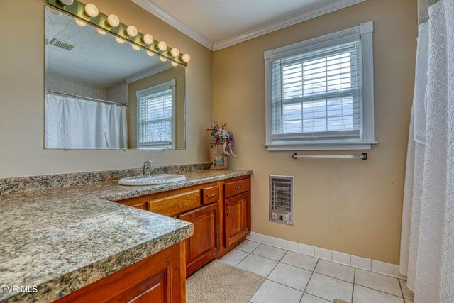 271 Willis Road, Rogersville, TN 37857