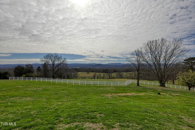 271 Willis Road, Rogersville, TN 37857