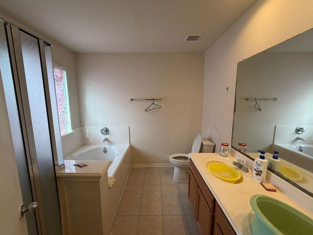 8110 Singing Sonnet Lane, Houston, TX 77072