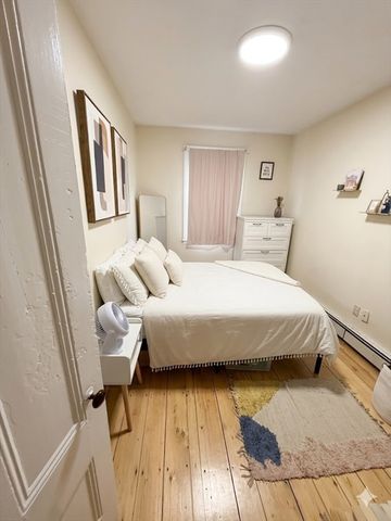74 Gore St 2, Cambridge, MA 02141