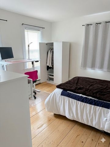 74 Gore St 2, Cambridge, MA 02141