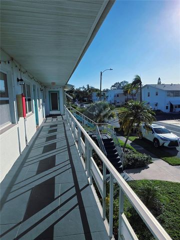 5945 21ST STREET N 18, St Petersburg, FL 33714