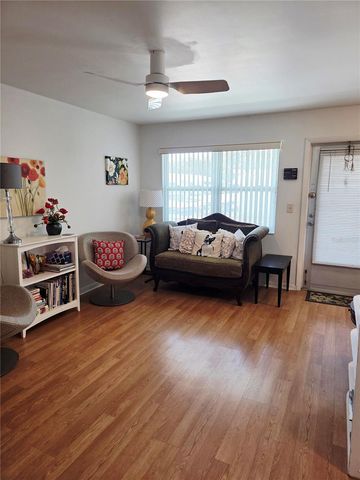 5945 21ST STREET N 18, St Petersburg, FL 33714