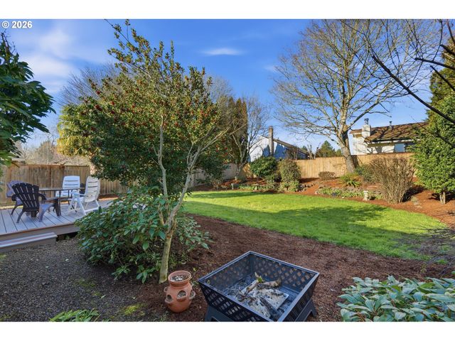 12229 Sw MILLVIEW Ct, Portland, OR 97223