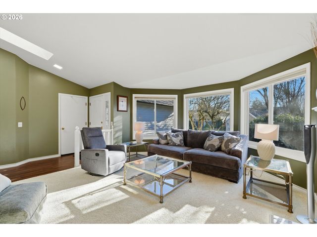 12229 Sw MILLVIEW Ct, Portland, OR 97223