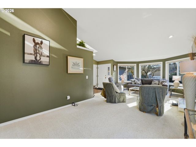 12229 Sw MILLVIEW Ct, Portland, OR 97223