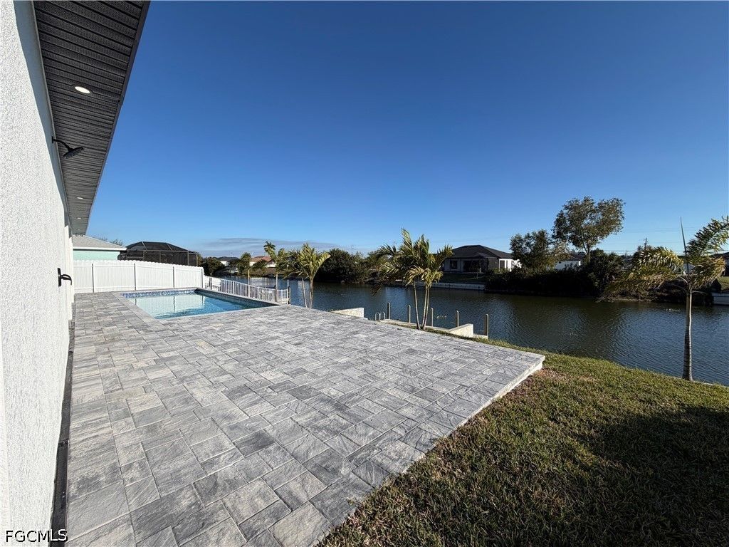 Image 31 of property listing at 112 NE 6th ST, Cape Coral, FL 33909