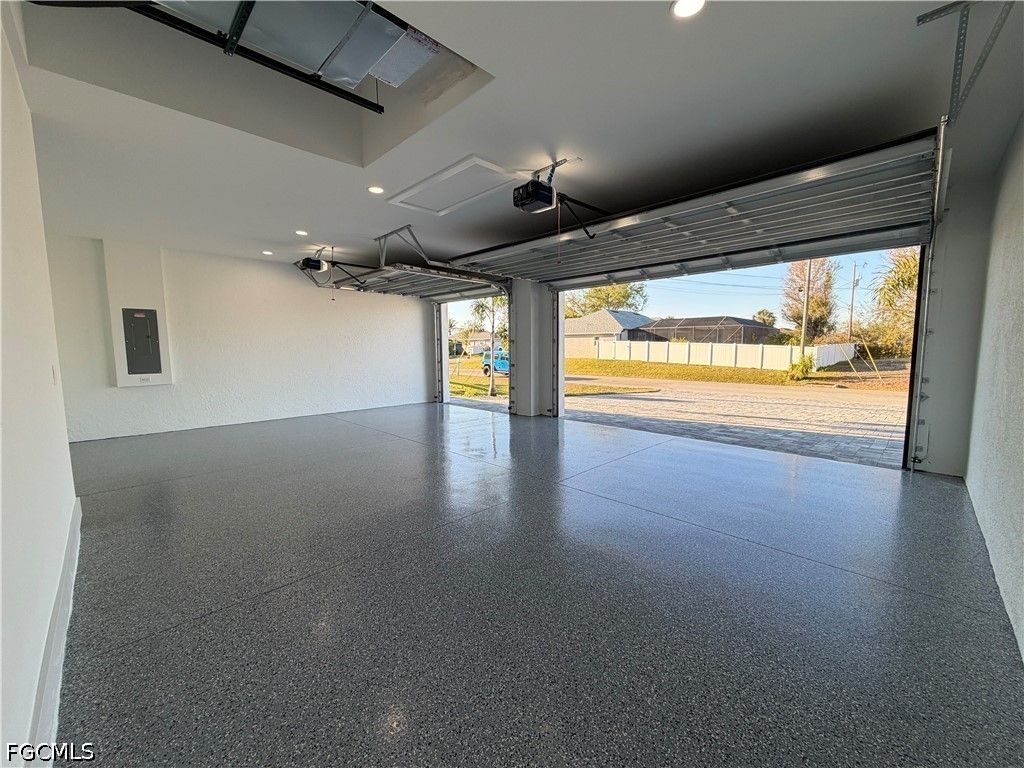 Image 35 of property listing at 112 NE 6th ST, Cape Coral, FL 33909