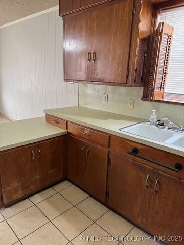 707 Maxwell NW, Ardmore, OK 73401