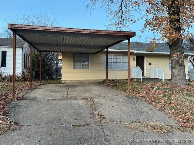 707 Maxwell NW, Ardmore, OK 73401